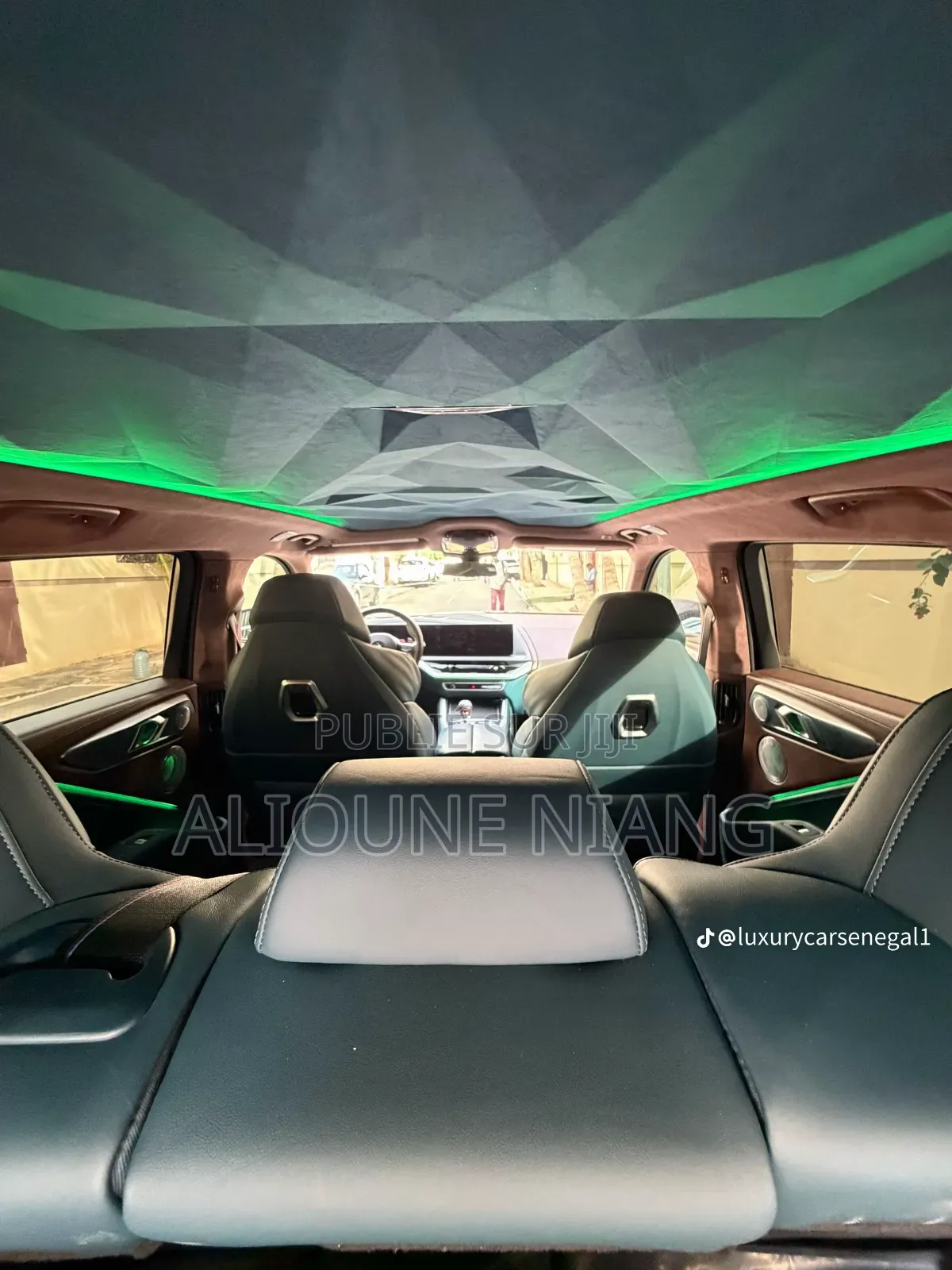 Nouveau BMW XM Base AWD 2023 Vert