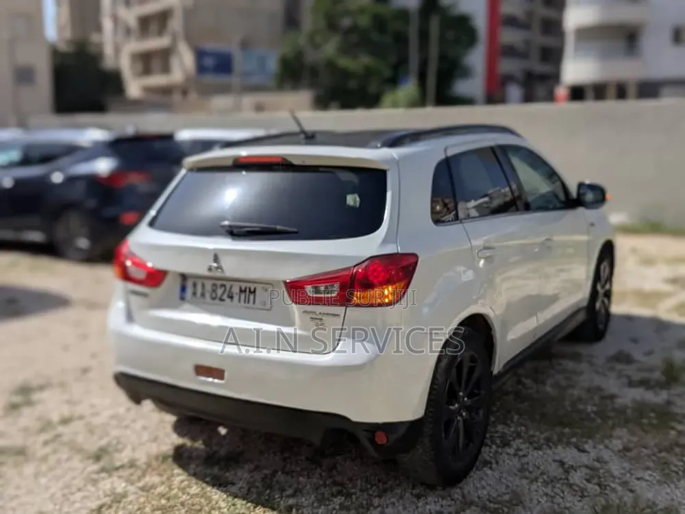 Mitsubishi RVR 2015 Blanc