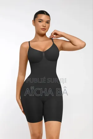 Hauts Très Chic