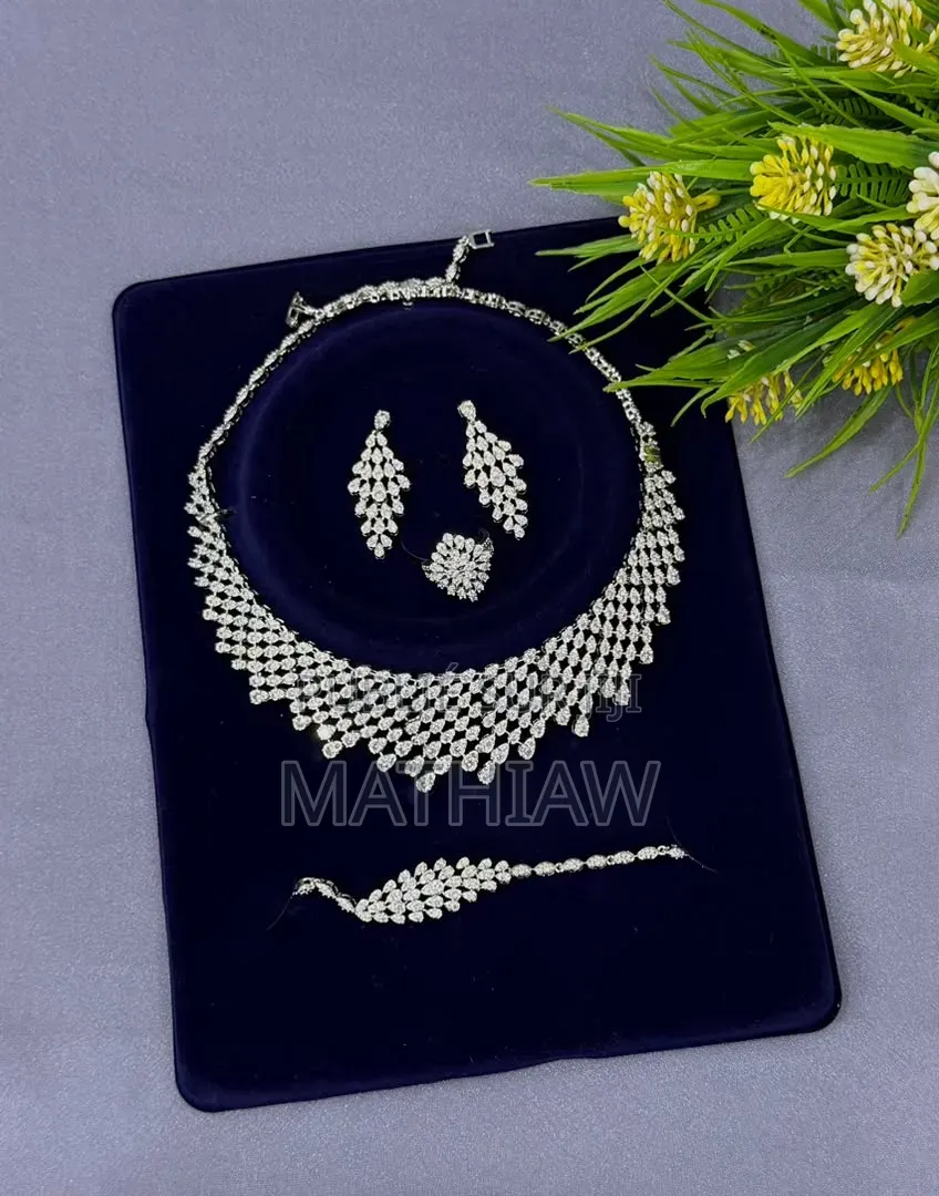 Collier ZIRKON Original