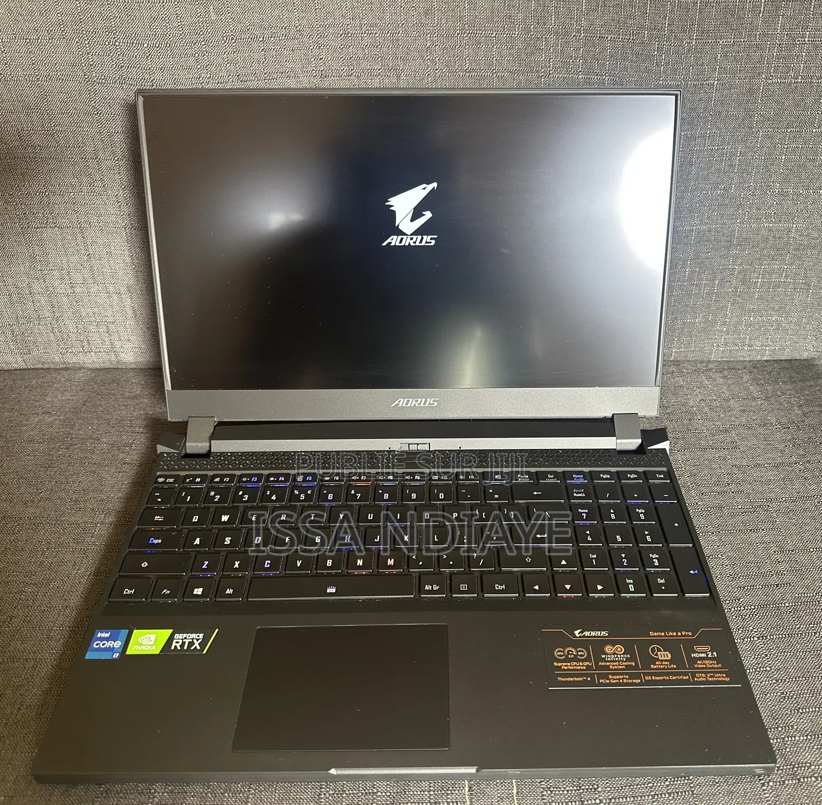 Nouveau Gigabyte AORUS 15P 32GB Intel Core i7 SSD 1T