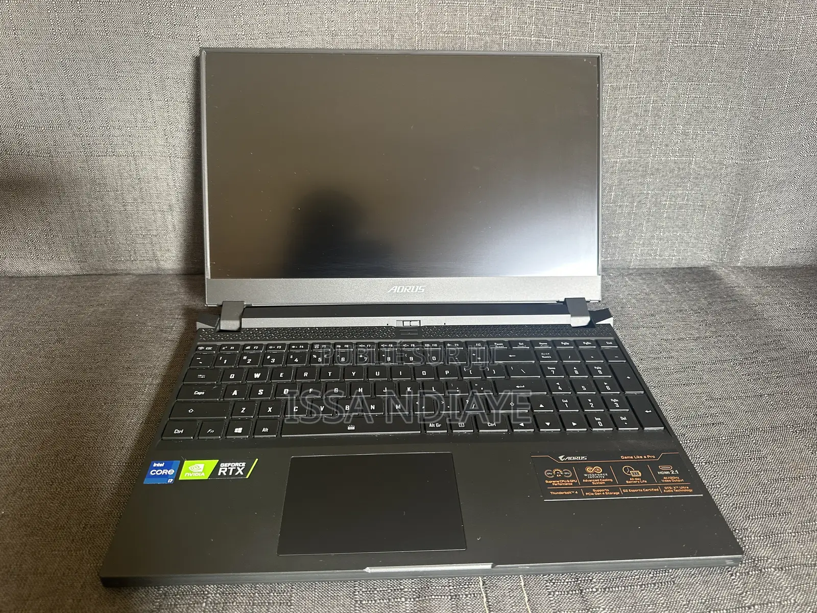 Nouveau Gigabyte AORUS 15P 32GB Intel Core i7 SSD 1T