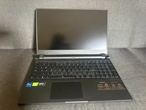 Nouveau Gigabyte AORUS 15P 32GB Intel Core i7 SSD 1T
