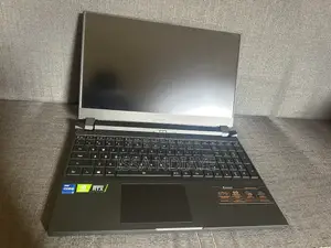 Nouveau Gigabyte AORUS 15P 32GB Intel Core i7 SSD 1T