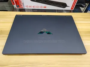 Nouveau Ordinateur portable HP Victus 15 16GB Intel Core i7 SSD 1T