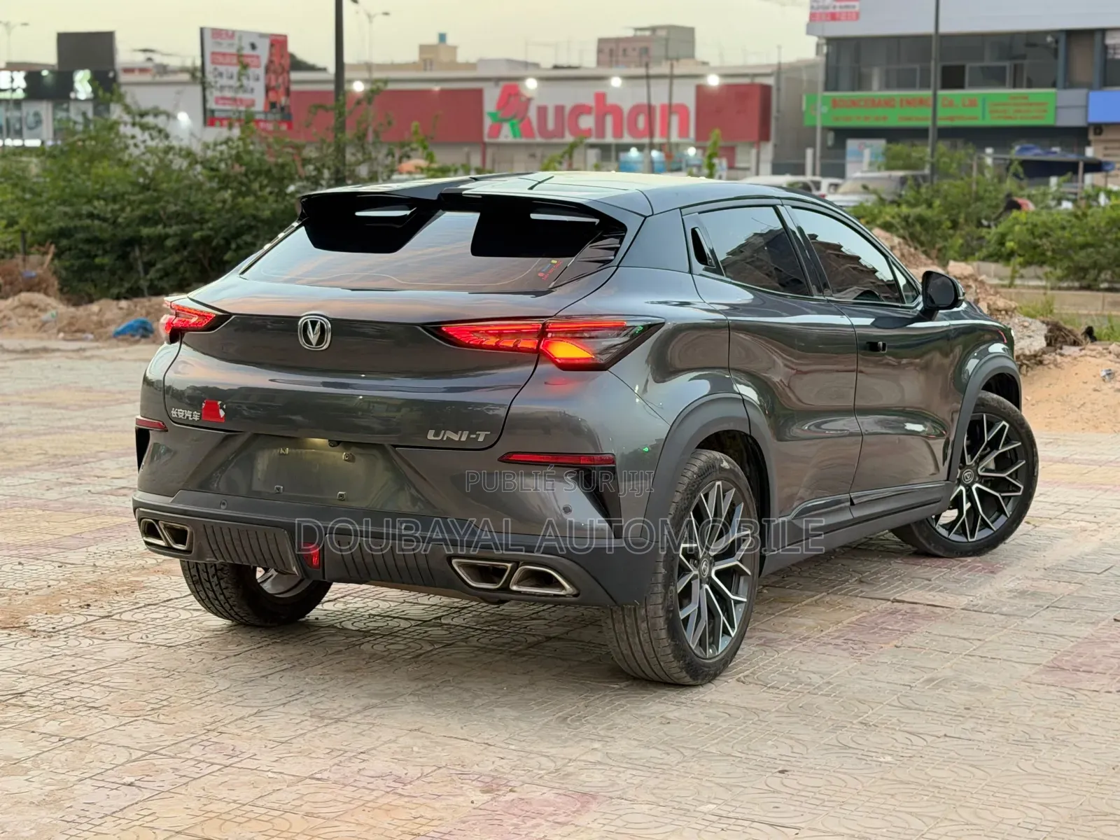 Changan UNI-K 2021 Gris