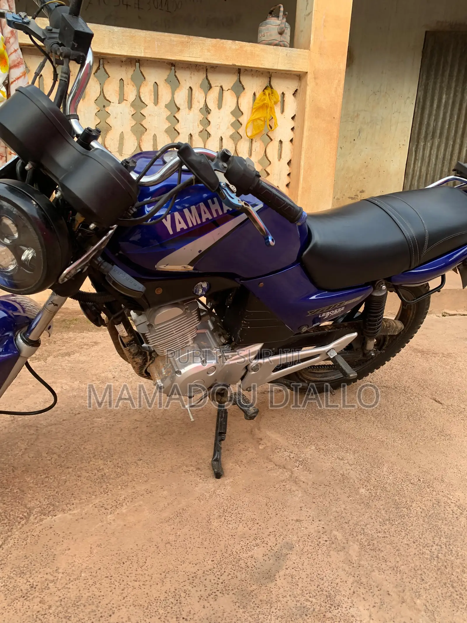 Nouveau Yamaha YBR 2021 Bleu