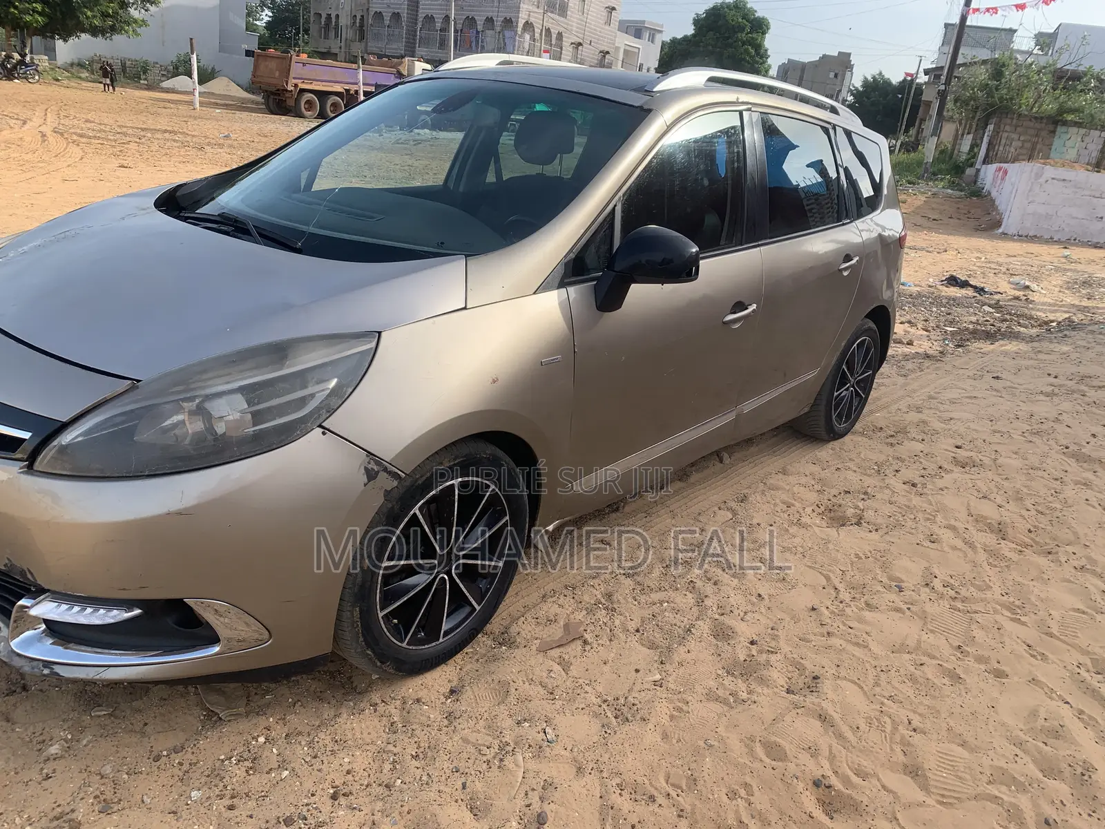 Renault Scenic 2013 Beige