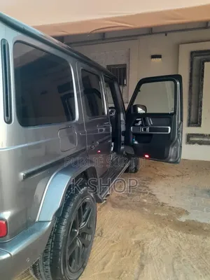 Mercedes-Benz G-Class 2024 Gris