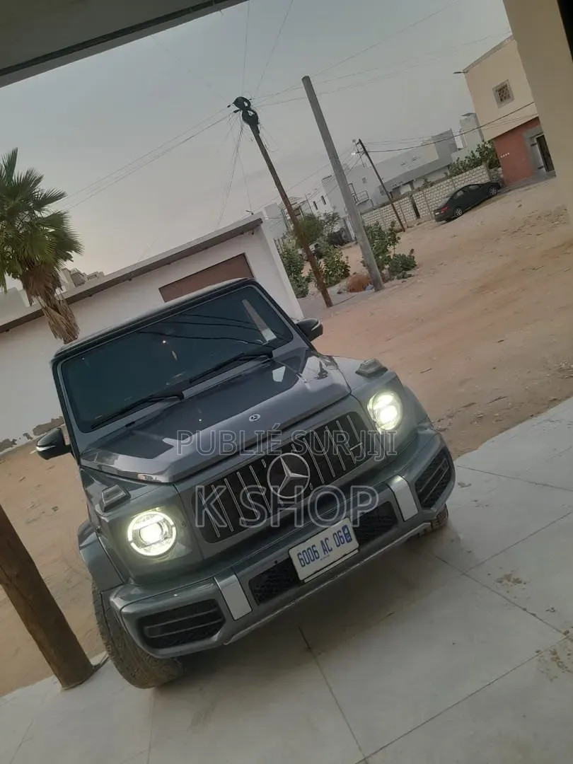 Mercedes-Benz G-Class 2024 Gris