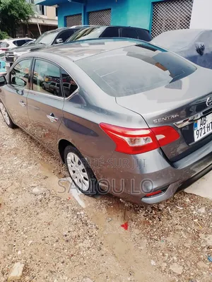 Nissan Sentra 2017 Gris