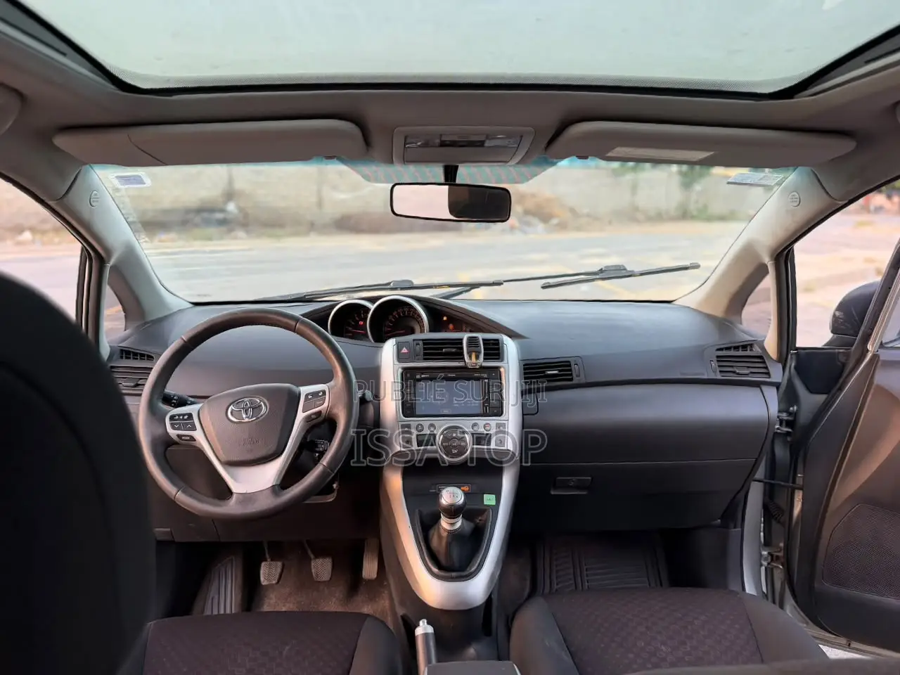 Toyota Verso 2013 Gris