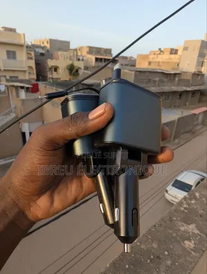 CHARGEUR ALLUME-CIGARE 4 EN 1 – Avec Cable Rétractabl