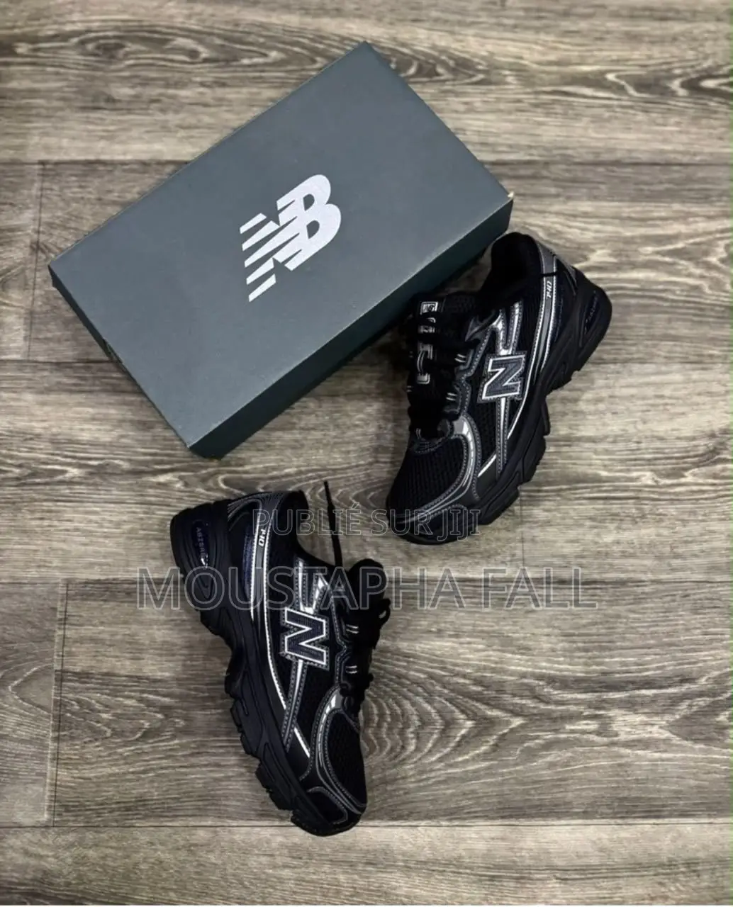 New Balance 740