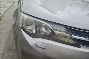 Toyota RAV4 2013 Gris