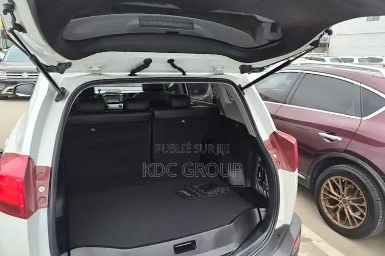 Toyota RAV4 2015 Blanc
