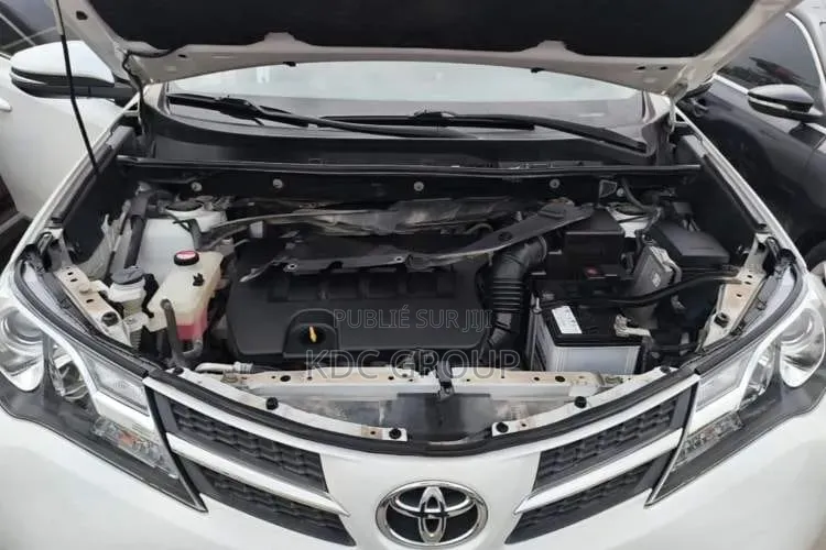 Toyota RAV4 2015 Blanc