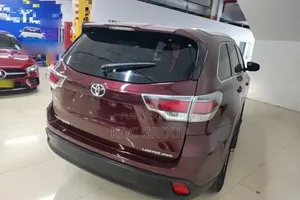 Toyota Highlander 2017 Rouge
