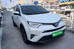 Toyota RAV4 2019 Blanc