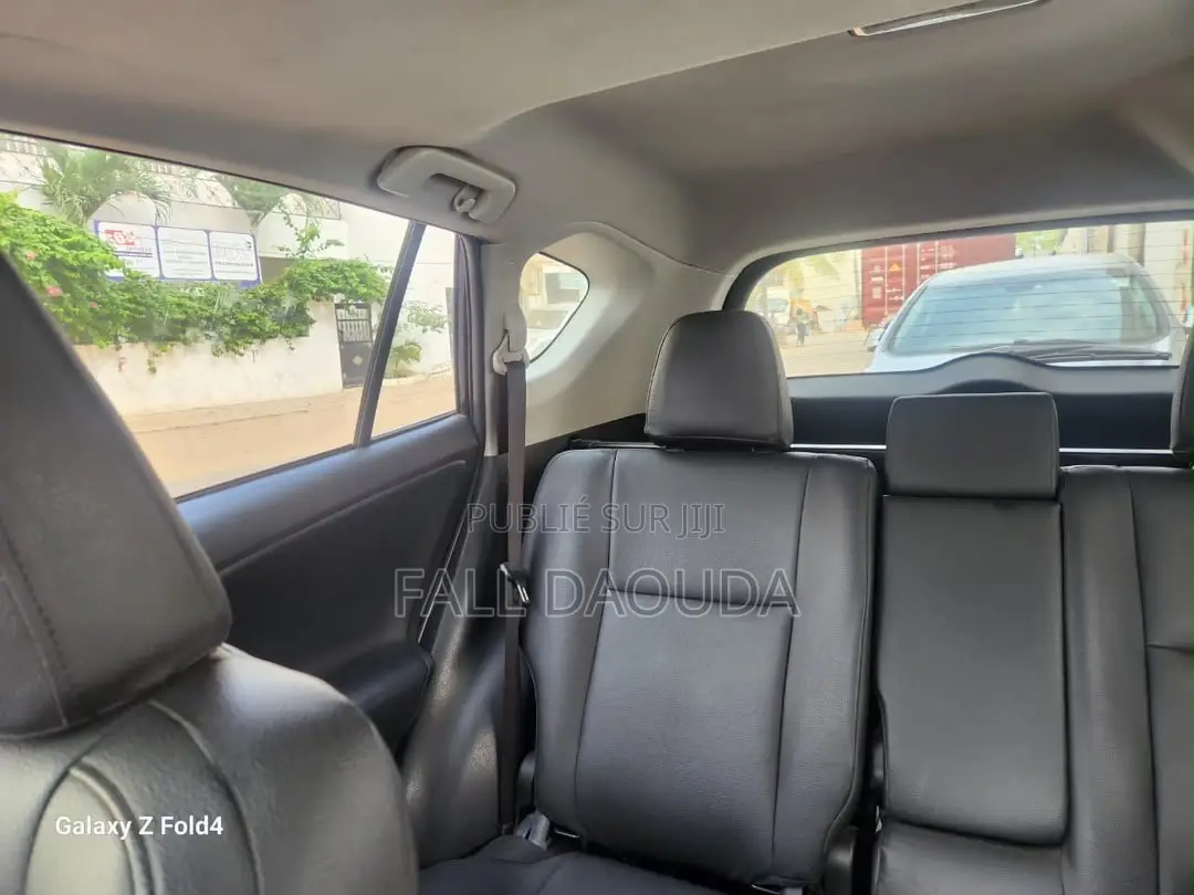 Toyota RAV4 2018 Noir