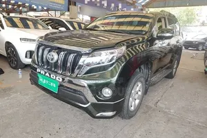 Toyota Land Cruiser Prado 2015 Noir