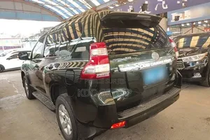 Toyota Land Cruiser Prado 2015 Noir