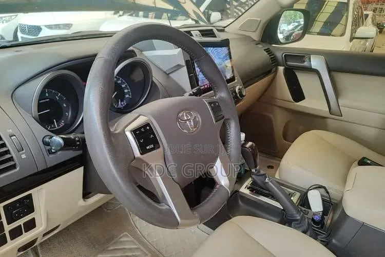 Toyota Land Cruiser Prado 2015 Noir