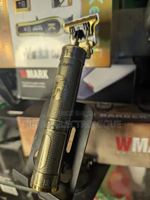 Tondeuse en Metal–pour Homme Et Femmes Très Performante! !
