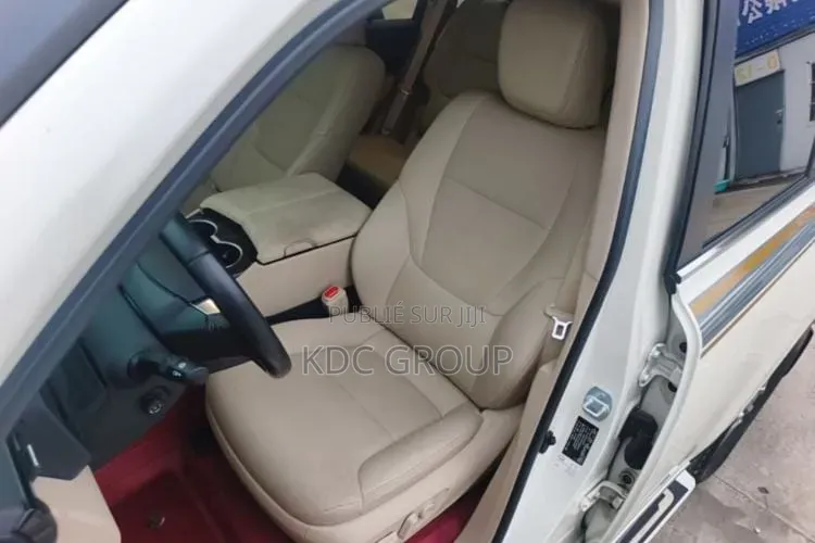 Toyota Land Cruiser 2022 Blanc