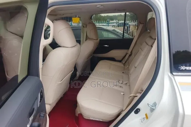Toyota Land Cruiser 2022 Blanc