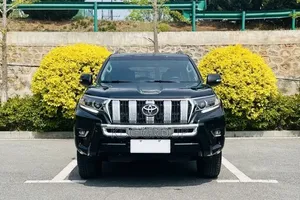 Toyota Land Cruiser Prado 2018 Noir