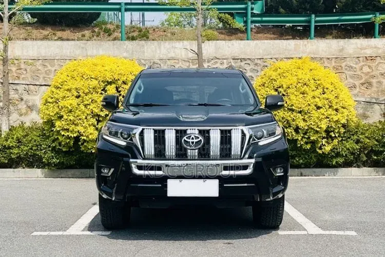Toyota Land Cruiser Prado 2018 Noir