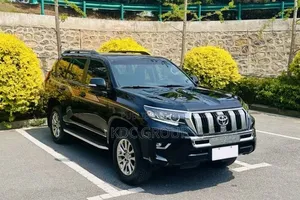 Toyota Land Cruiser Prado 2018 Noir