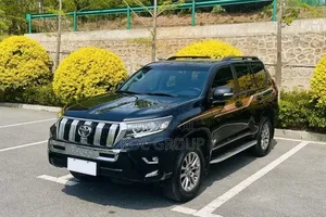 Toyota Land Cruiser Prado 2018 Noir