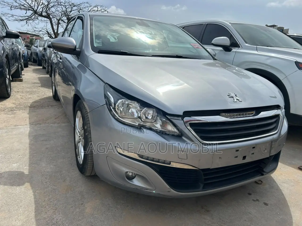 Peugeot 308 2018 Gris