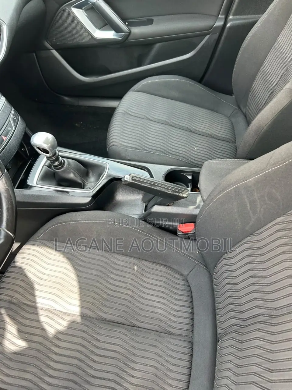 Peugeot 308 2018 Gris