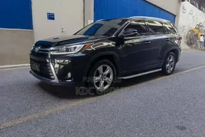 Toyota Highlander 2018 Noir
