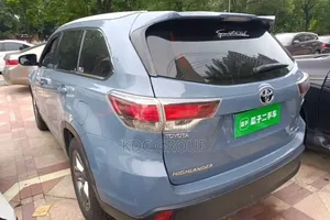 Toyota Highlander 2015 Bleu