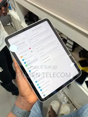 Nouveau Apple iPad (2025) 1 TB Gris