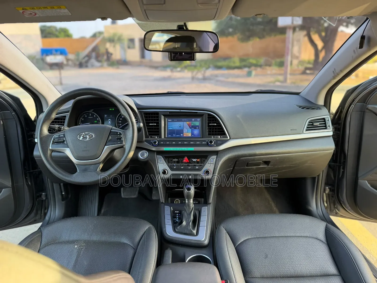 Hyundai Avante 2016 Gris