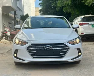 Hyundai Accent 2018 Blanc