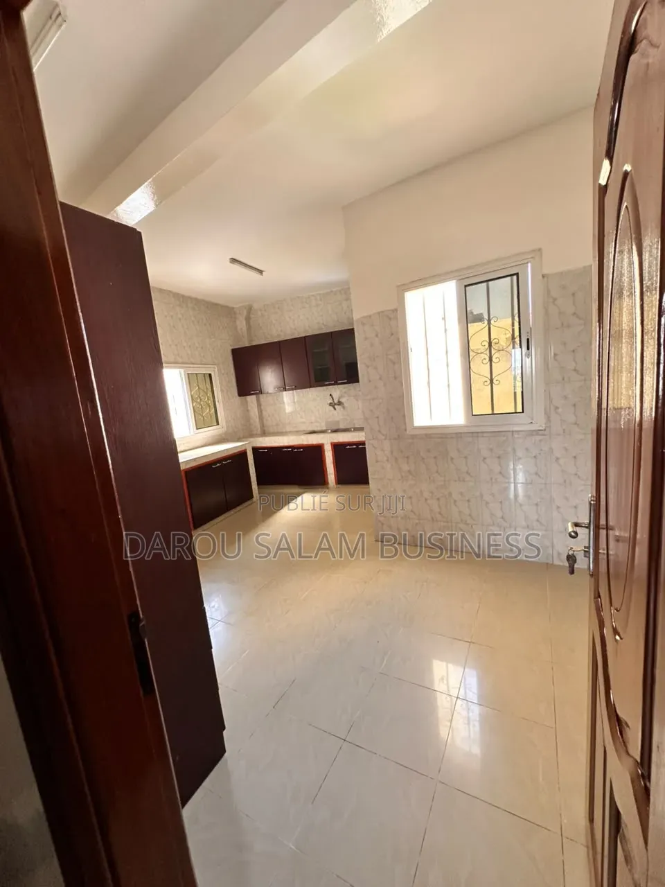 3chbre Appartement dans Yoff Cité Biagi à Louer