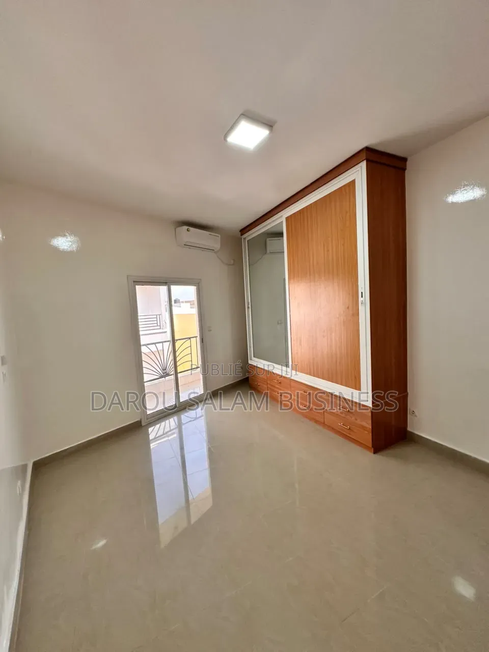 3chbre Appartement dans Yoff Cité Biagi à Louer