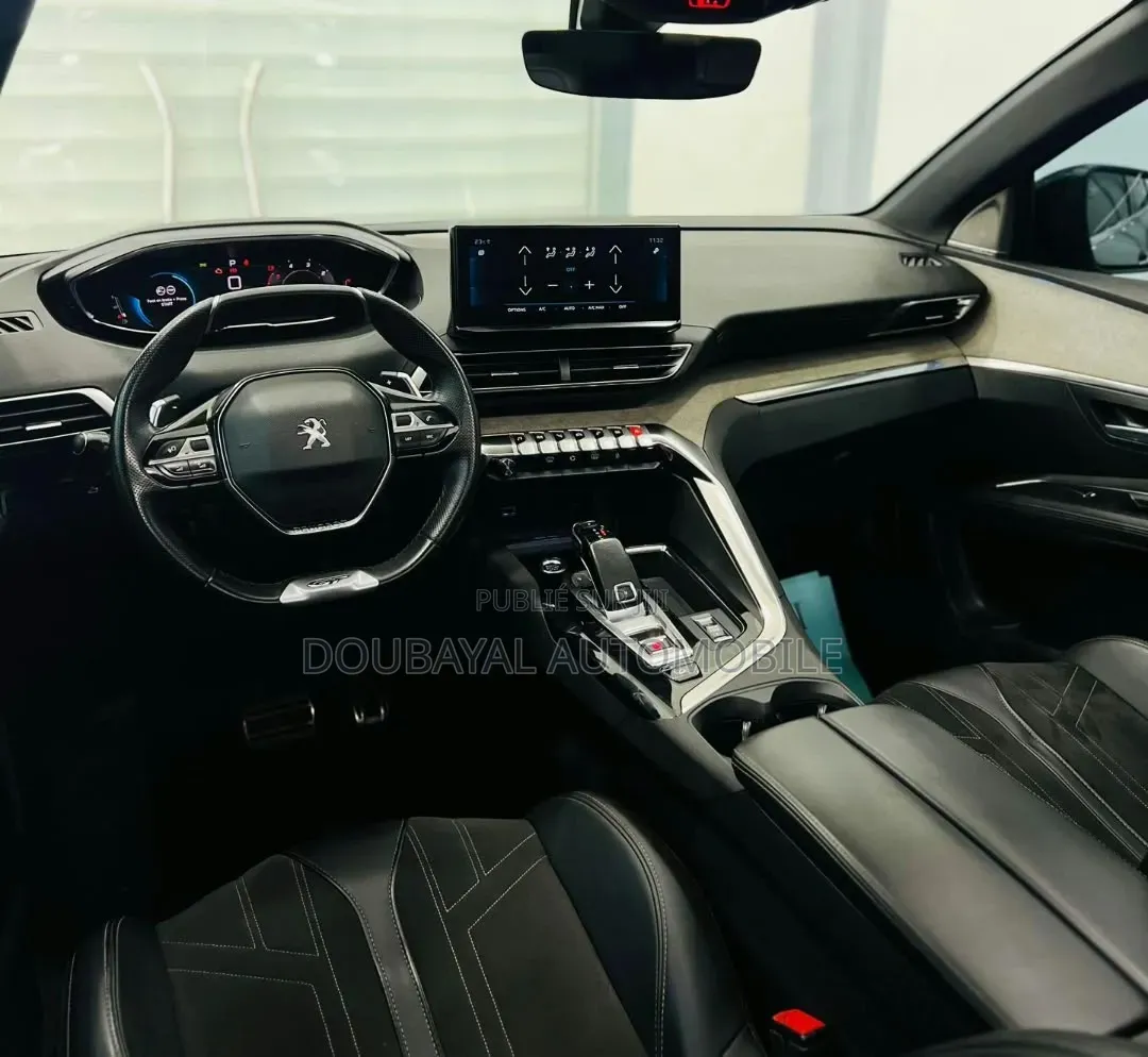 Peugeot 3008 2022 Gris