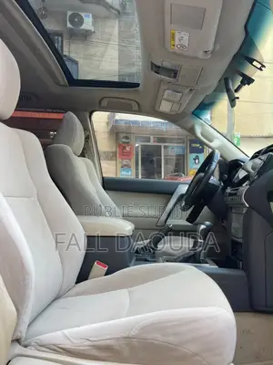 Toyota Land Cruiser Prado 2022 Blanc