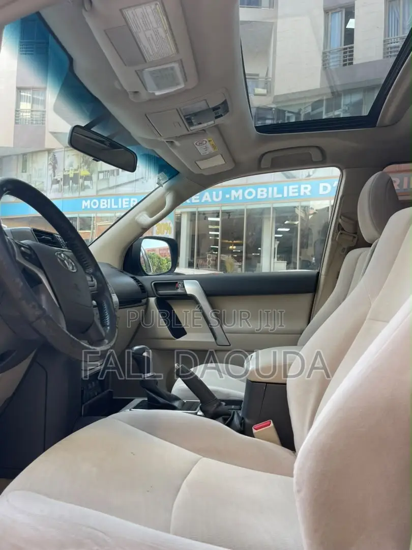 Toyota Land Cruiser Prado 2022 Blanc