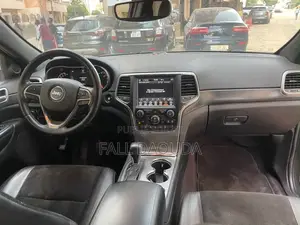 Jeep Grand Cherokee 2018 Noir