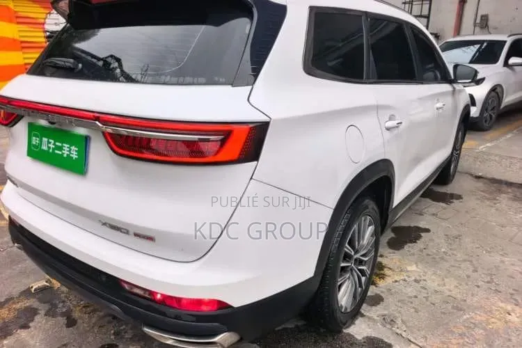 Jetour X90 Plus 2024 Blanc