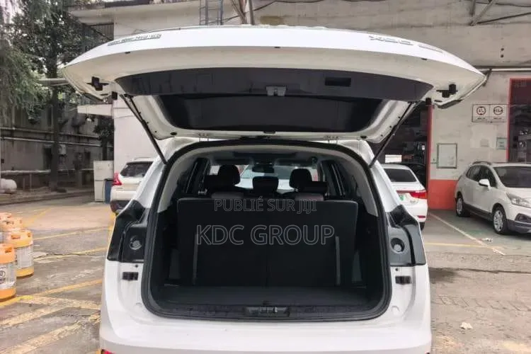 Jetour X90 Plus 2024 Blanc