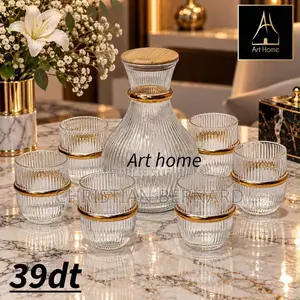 Ensemble Tasse Et Carafe